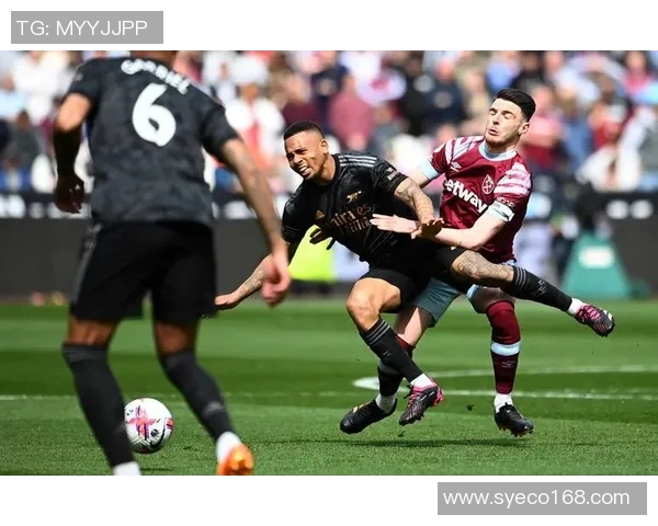 沙尔克04客场大胜科隆，止连败颓势势头