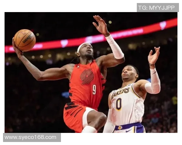 雷霆逆转击败开拓者,格林单场得分高达31分 雷霆逆转击败开拓者,格林单场得分高达31分