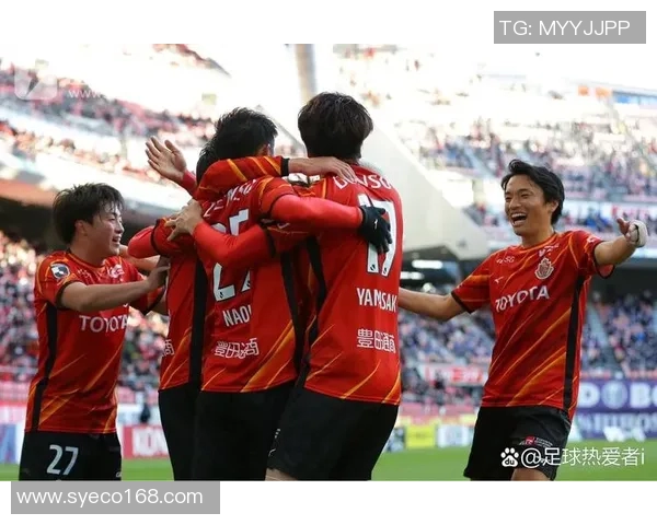 广岛队与名古屋队激战正酣谁能在这场较量中笑到最后