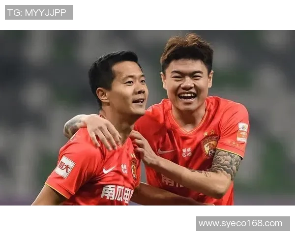 恒大与苏宁激战正酣球迷期待精彩对决与精彩进球