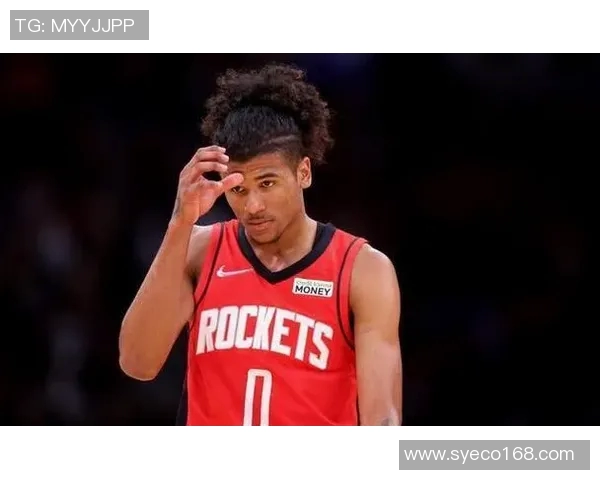 李根:从篮球场上的拼搏到人生的精彩转折,如何书写自己的传奇故事 李根:从篮球场上的拼搏到人生的精彩转折,如何书写自己的传奇故事